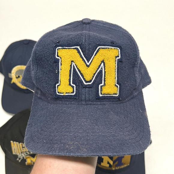 Lot Of 5 VTG Hats Michigan Wolverines Rare The Game Designer Award Signature - Picture 8 of 12